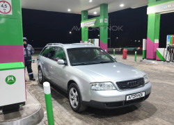 Audi A6 1998 года