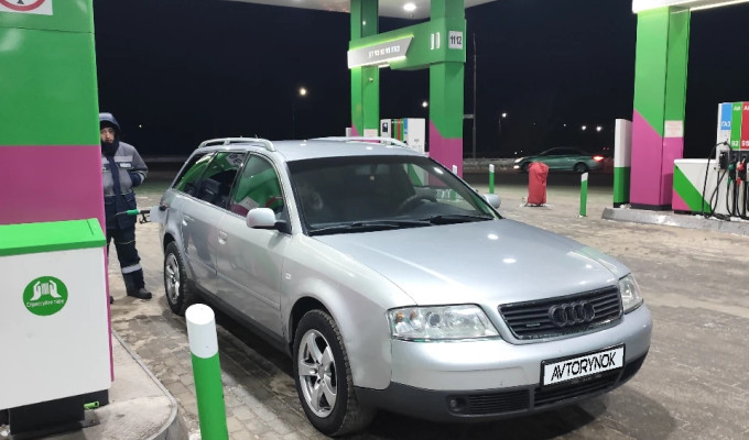 Audi A6 1998 года