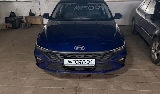 Hyundai Elantra 2025 года