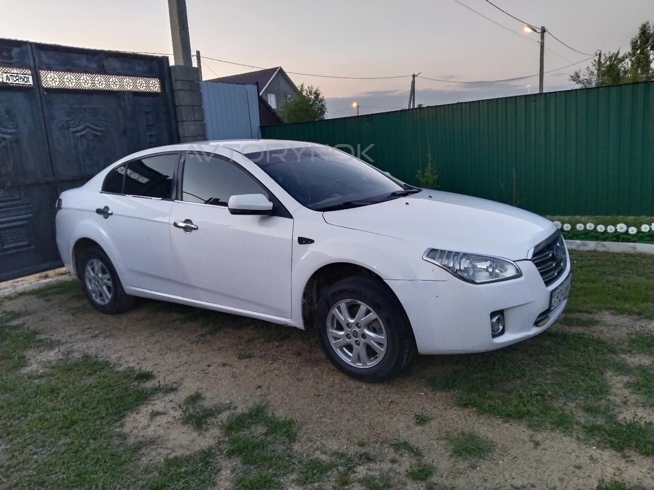 FAW Besturn B50, 2013