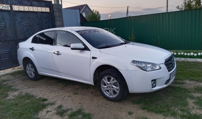 FAW Besturn B50 2013 года