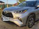 Toyota Highlander 2021 года