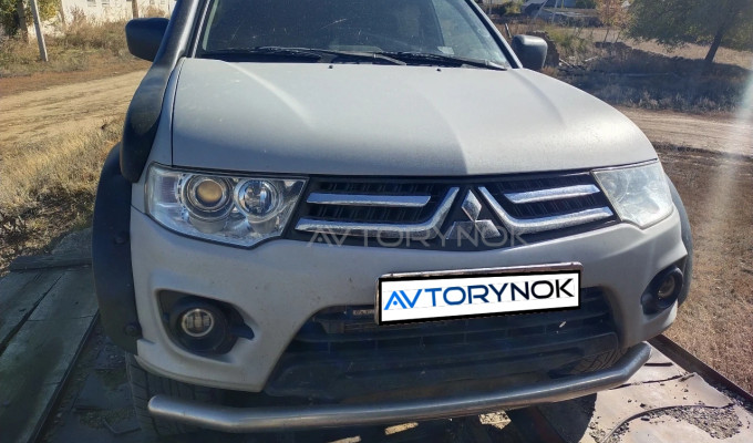 Mitsubishi L200 2008 года