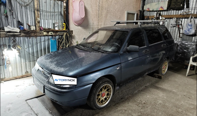 ВАЗ (Lada) 2111 2001 года