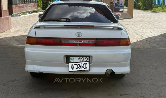 Toyota Carina ED 1994 года