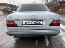Mercedes-Benz E-Класс 1993 года