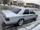 Mercedes-Benz E-Класс 1993 года
