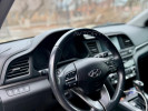 Hyundai Elantra 2019 года