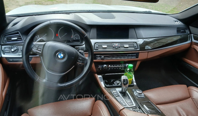BMW 5 серия 2012 года