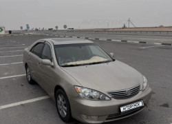 Toyota Camry 2006 года