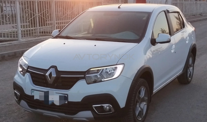 Renault Logan Stepway 2021 года