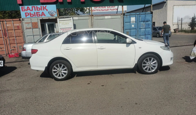 Toyota Corolla 2007 года