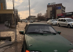 ВАЗ (Lada) 2115 2000 года