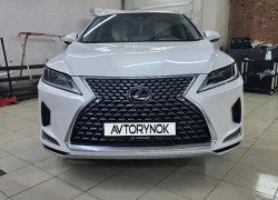 Lexus RX 2020 года