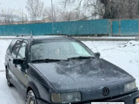 Volkswagen Passat 1992 года
