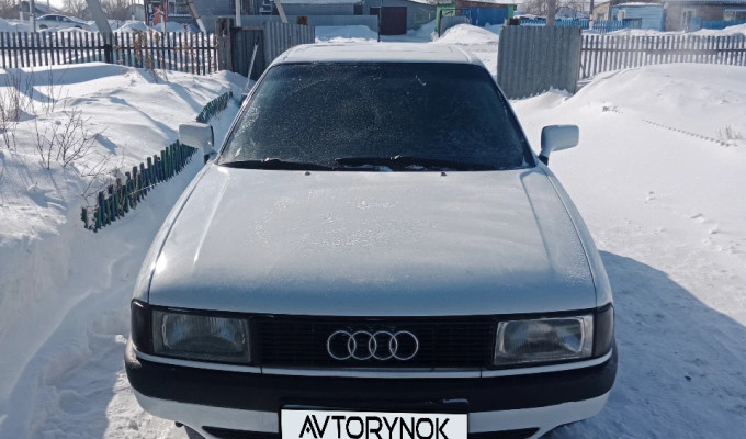 Audi 80 1990 года
