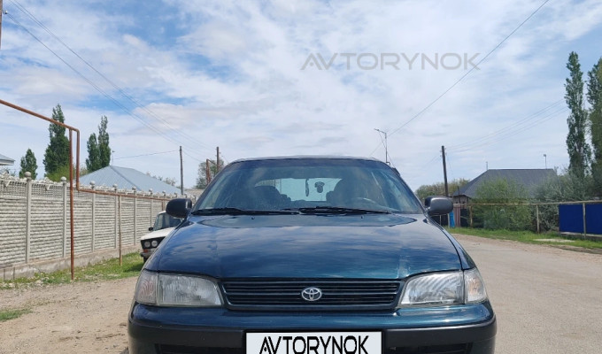 Toyota Carina E 1993 года