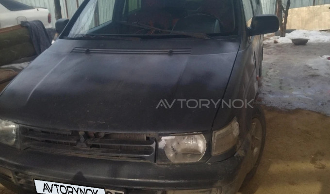 Mitsubishi Space Wagon 1993 года