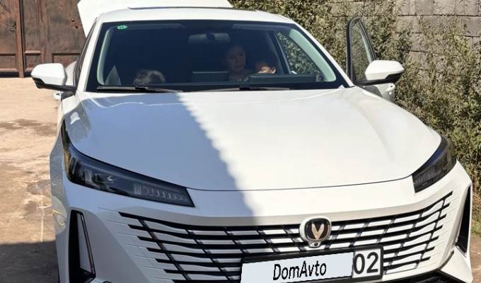 Changan Eado 2025 года