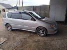 Toyota Picnic 2000 года