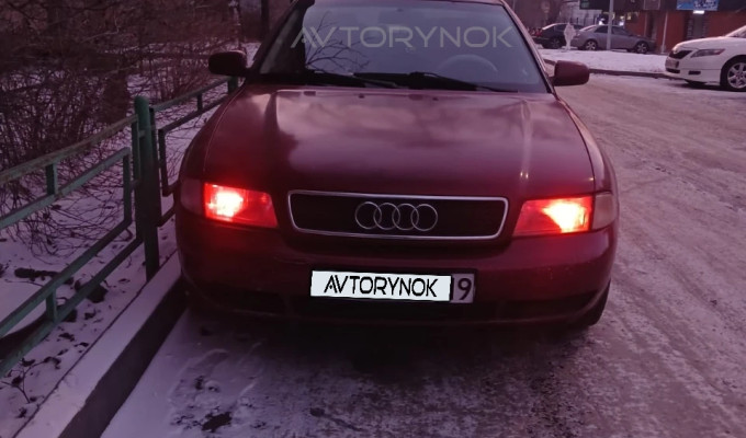 Audi A4 1998 года