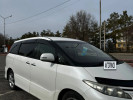 Toyota Estima 2010 года