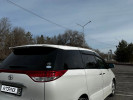 Toyota Estima 2010 года