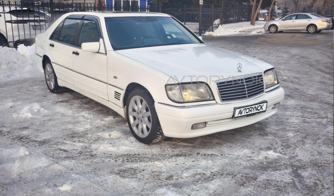 Mercedes-Benz S-Класс 1998 года