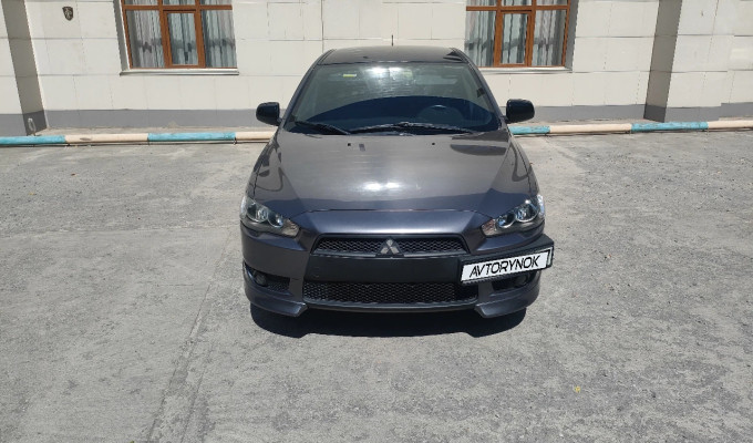Mitsubishi Lancer 2007 года