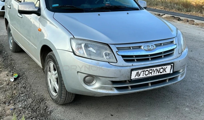 ВАЗ (Lada) Granta 2014 года