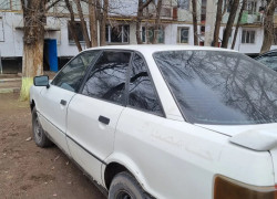 Audi 80 1990 года