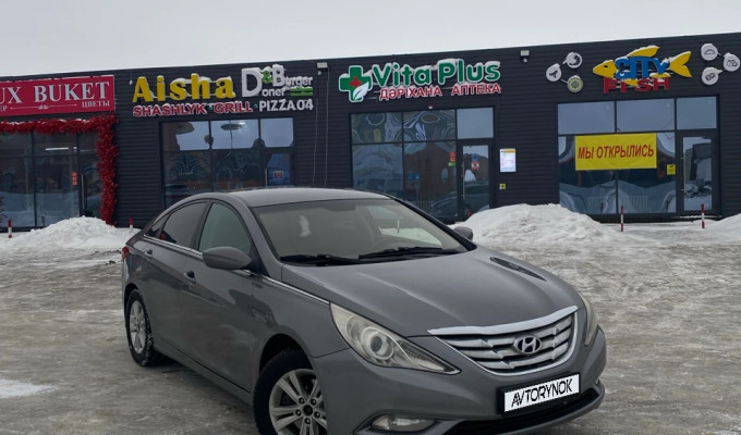 Hyundai Sonata 2010 года