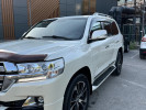 Toyota Land Cruiser 2016 года