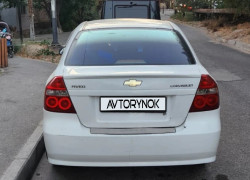 Chevrolet Aveo 2010 года