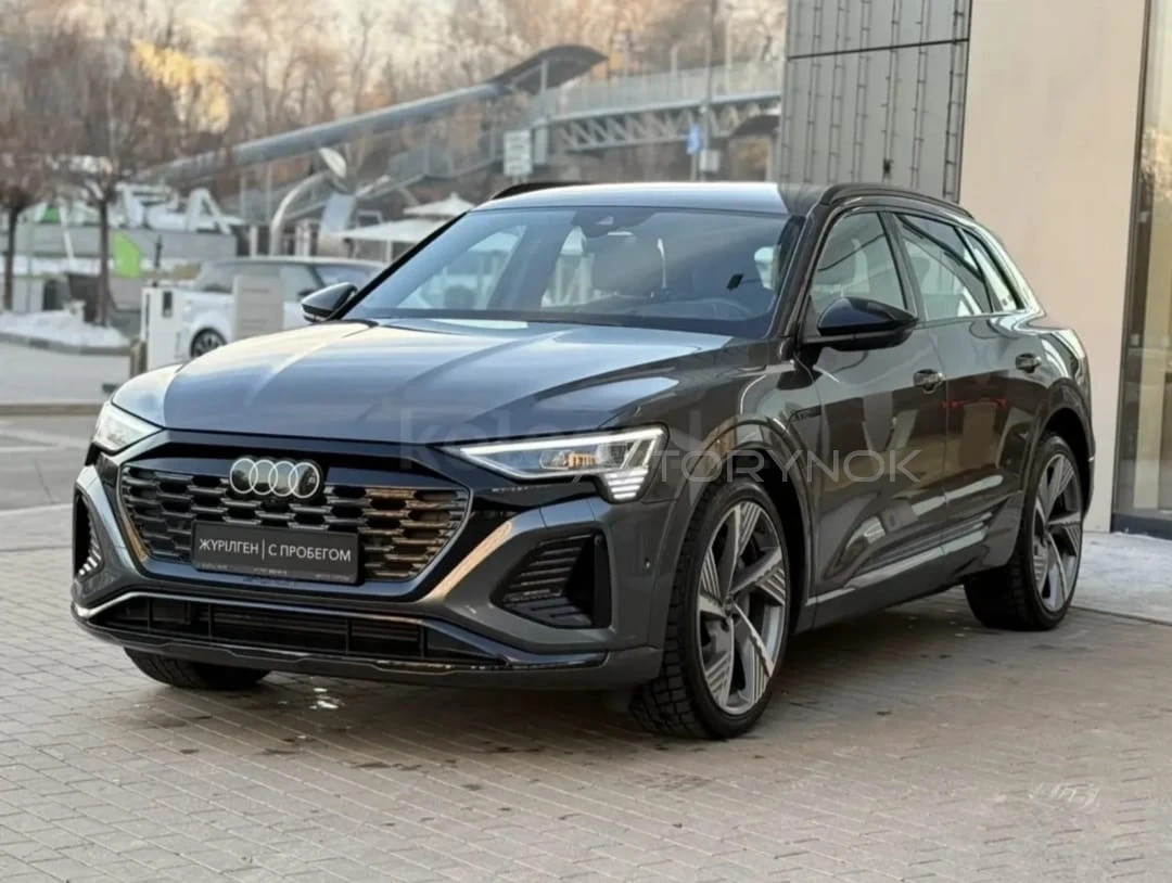 Audi Q8 e-tron, 2023