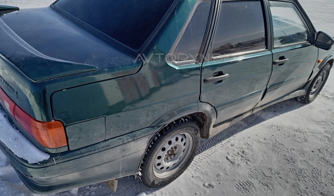 ВАЗ (Lada) 2115 2004 года