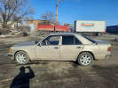 Mercedes-Benz E-Класс 1990 года