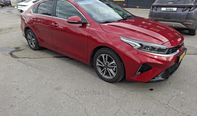 Kia Cerato 2023 года