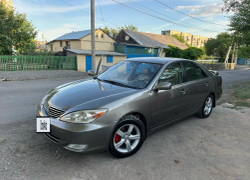 Toyota Camry 2002 года