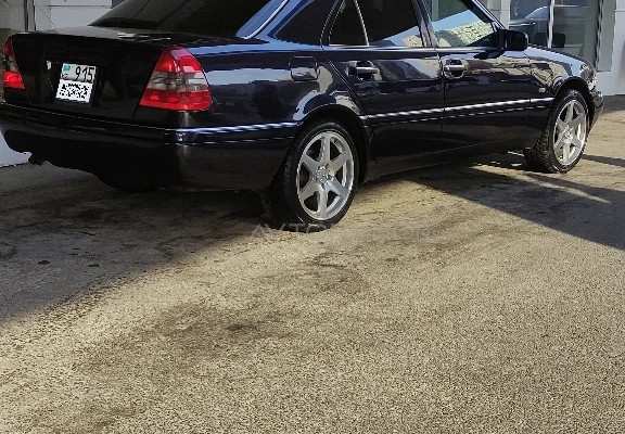 Mercedes-Benz C-Класс 1994 года
