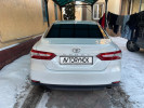Toyota Camry 2020 года