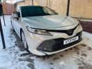 Toyota Camry 2020 года