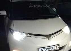 Toyota Estima 2006 года