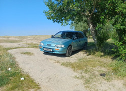 Subaru Impreza 1993 года
