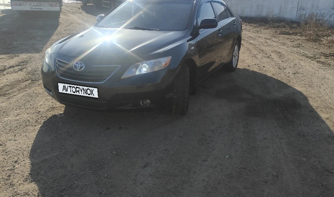 Toyota Camry 2006 года
