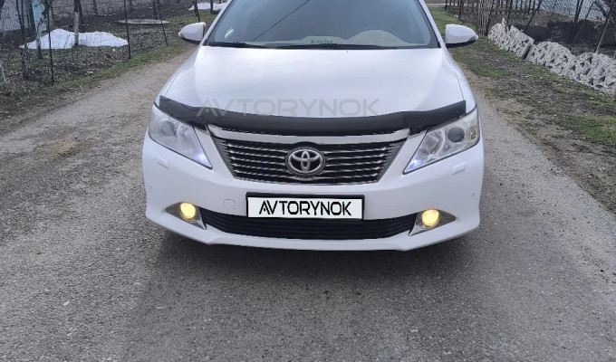 Toyota Camry 2014 года