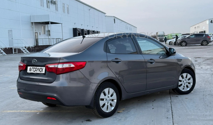 Kia Rio 2014 года