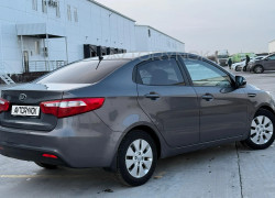 Kia Rio 2014 года
