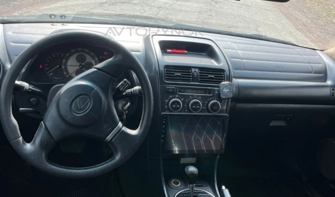 Lexus IS 2001 года