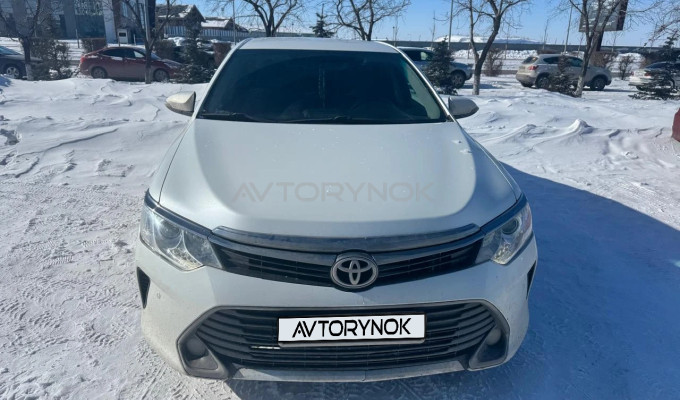 Toyota Camry 2014 года